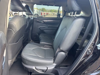 2022 Toyota Highlander Limited