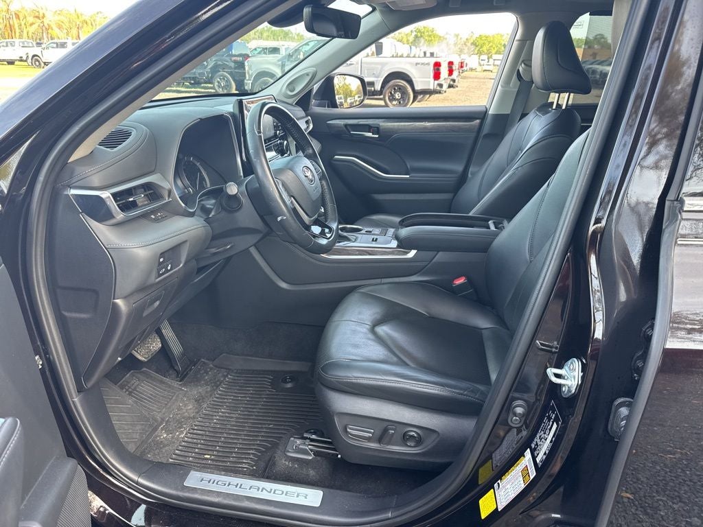 2022 Toyota Highlander Limited