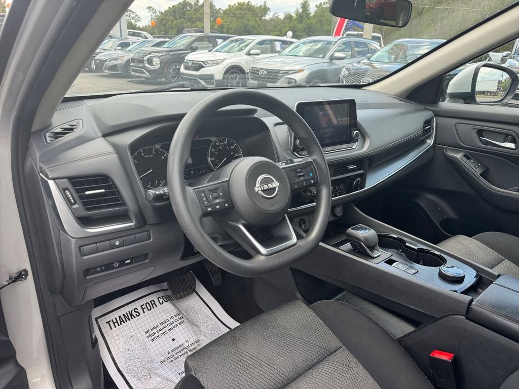2024 Nissan Rogue SV