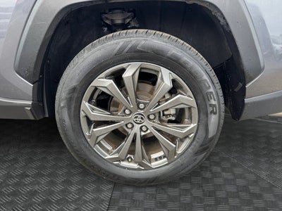 2022 Toyota RAV4 Hybrid XLE Premium