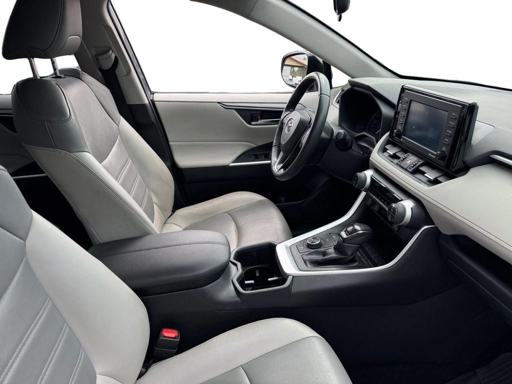 2022 Toyota RAV4 Hybrid XLE Premium