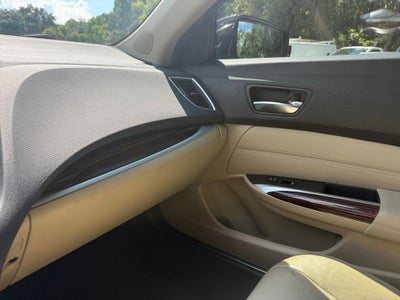 2017 Acura TLX w/Technology Package