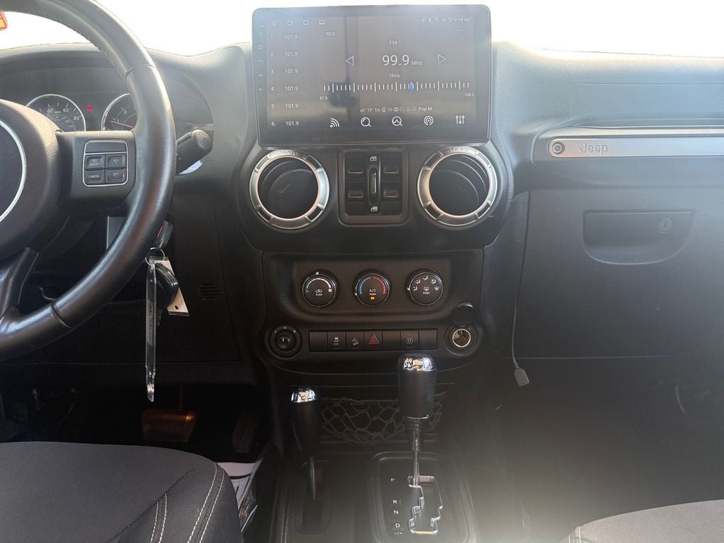 2017 Jeep Wrangler Unlimited Sahara 4x4