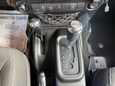 2017 Jeep Wrangler Unlimited Sahara 4x4