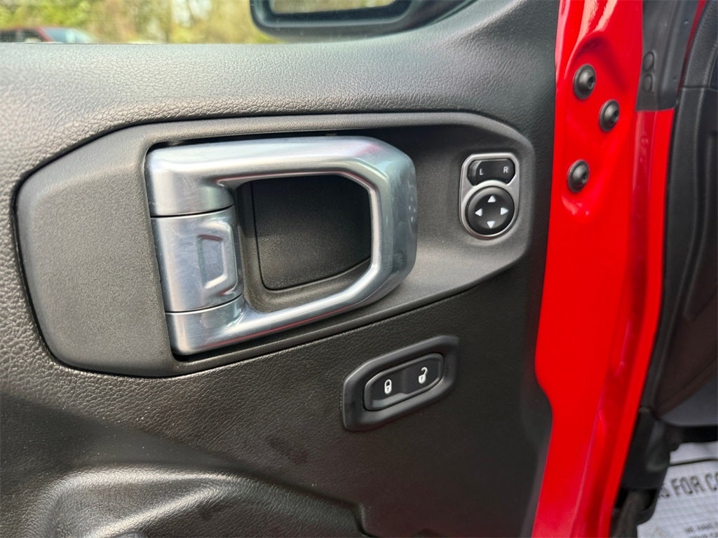 2025 Jeep Wrangler 2-Door Willys 4x4