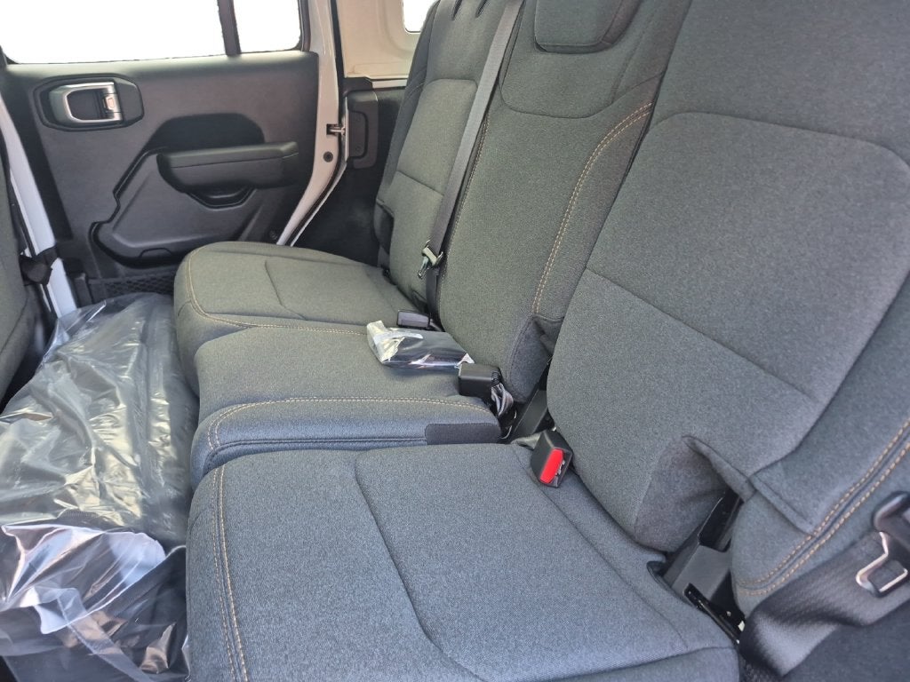 2027 Jeep Wrangler WRANGLER 4-DOOR SPORT