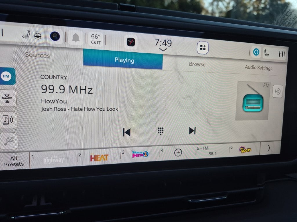 2027 Jeep Wrangler WRANGLER 4-DOOR SAHARA