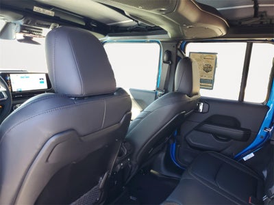 2025 Jeep Wrangler WRANGLER 4-DOOR SAHARA