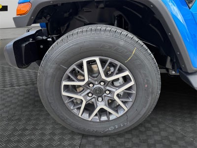 2025 Jeep Wrangler WRANGLER 4-DOOR SAHARA