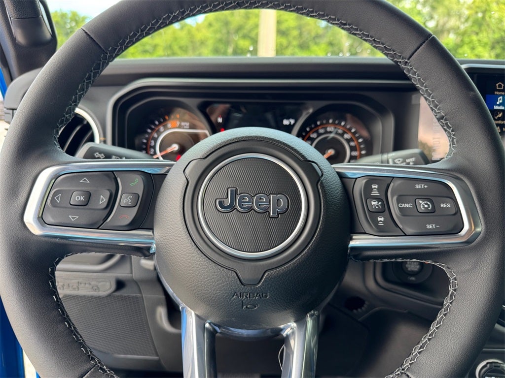 2025 Jeep Wrangler WRANGLER 4-DOOR SAHARA