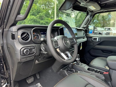 2025 Jeep Wrangler WRANGLER 4-DOOR SAHARA