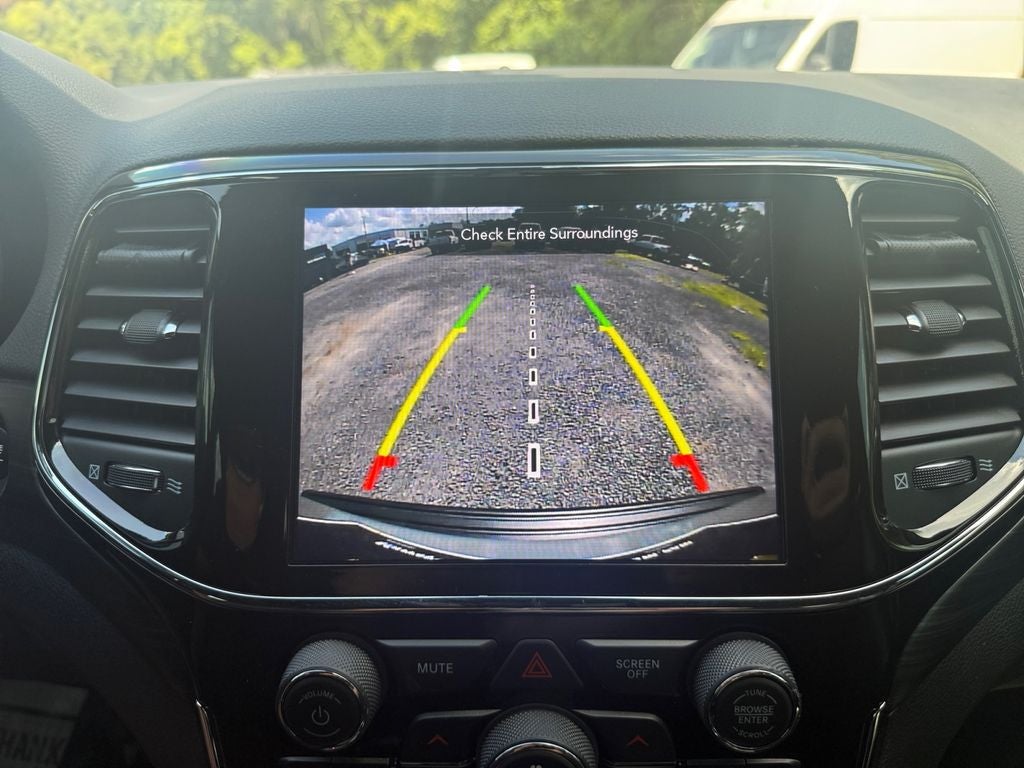 2021 Jeep Grand Cherokee Laredo X 4x2