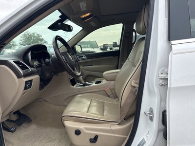 2017 Jeep Grand Cherokee Overland 4x2