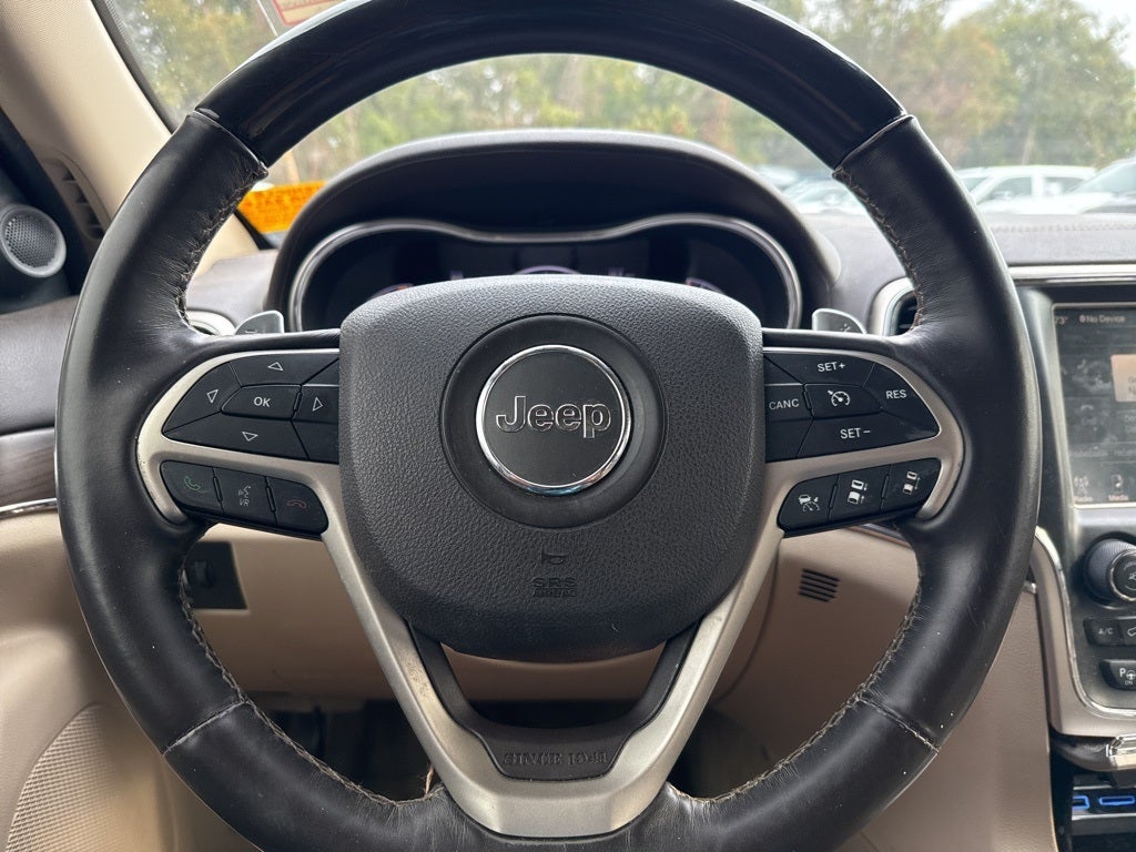 2017 Jeep Grand Cherokee Overland 4x2