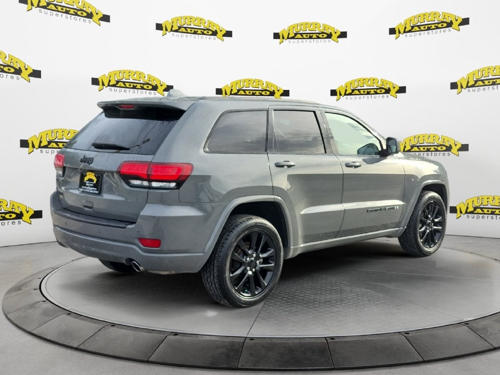 2021 Jeep Grand Cherokee Laredo X 4x4