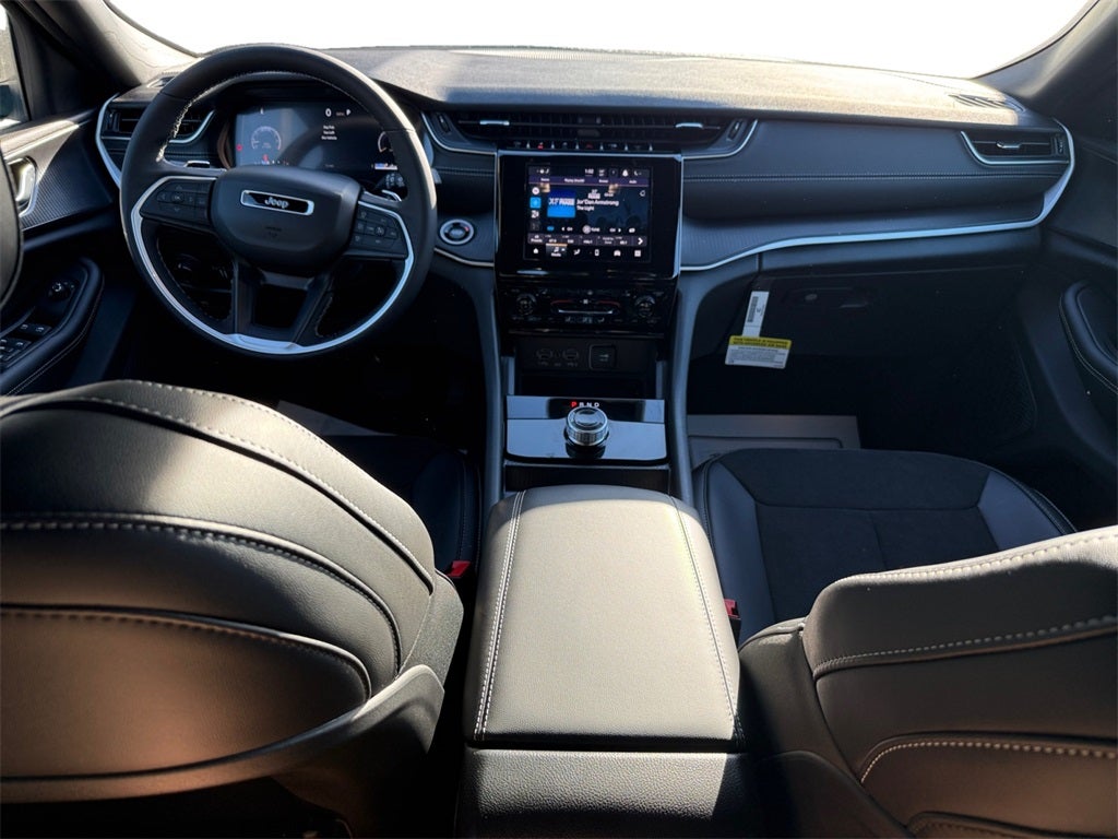 2025 Jeep Grand Cherokee GRAND CHEROKEE ALTITUDE X 4X2