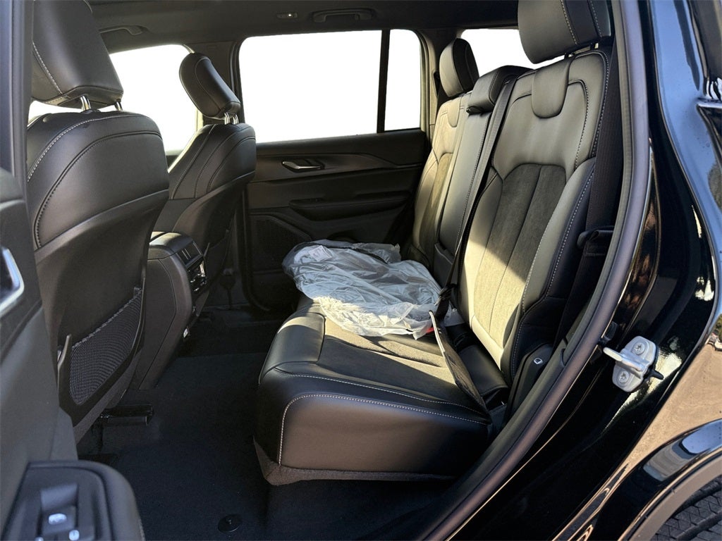 2025 Jeep Grand Cherokee GRAND CHEROKEE ALTITUDE X 4X2