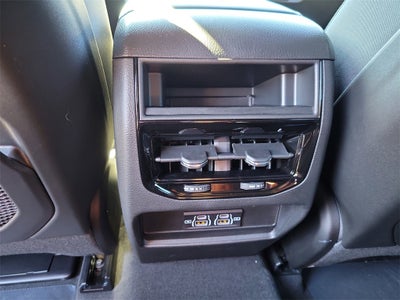 2025 Jeep Grand Cherokee GRAND CHEROKEE LAREDO X 4X2