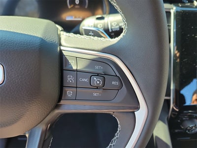 2025 Jeep Grand Cherokee GRAND CHEROKEE LAREDO X 4X2