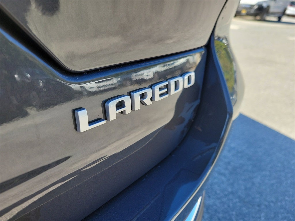 2025 Jeep Grand Cherokee GRAND CHEROKEE LAREDO X 4X2