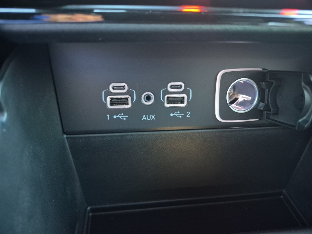 2027 Jeep Grand Cherokee GRAND CHEROKEE LAREDO 4X2