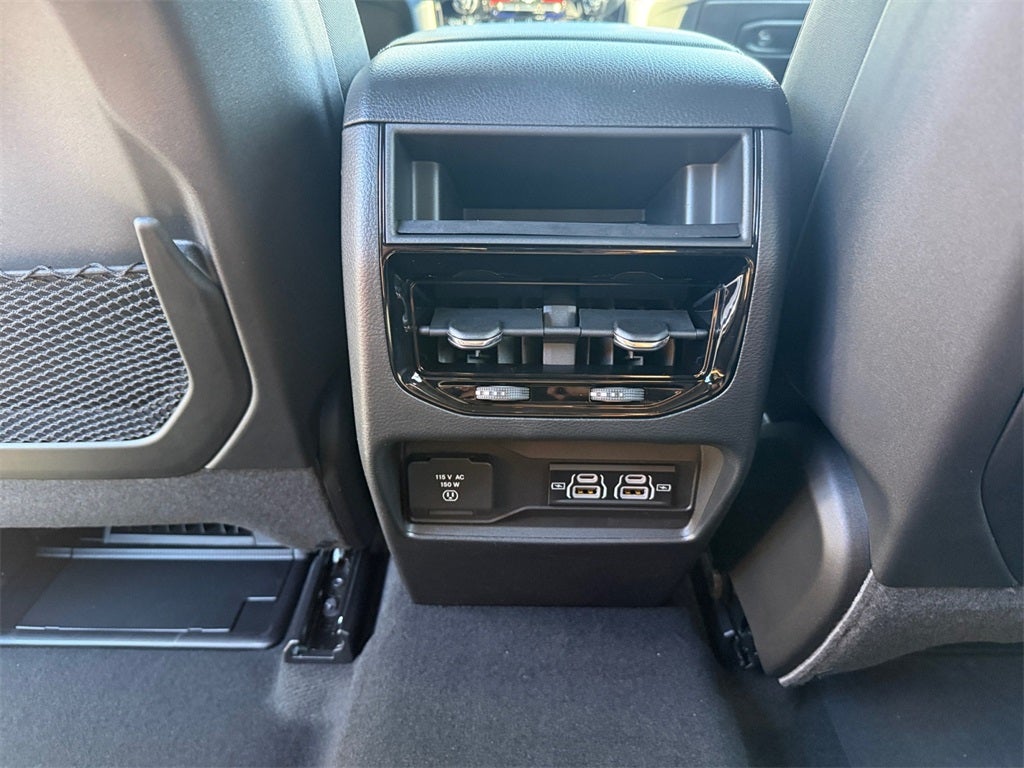 2025 Jeep Grand Cherokee GRAND CHEROKEE ALTITUDE 4X2