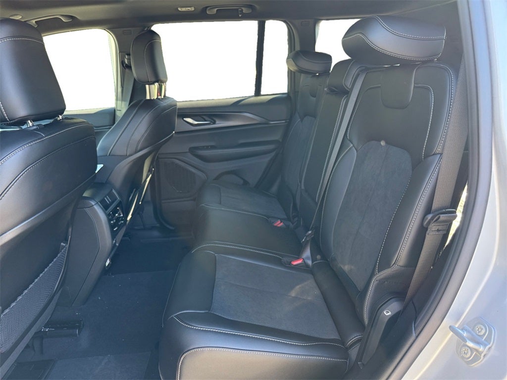 2025 Jeep Grand Cherokee GRAND CHEROKEE ALTITUDE X 4X2