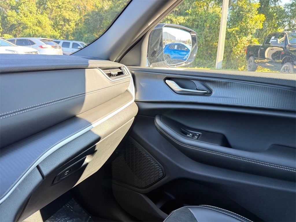 2025 Jeep Grand Cherokee GRAND CHEROKEE ALTITUDE X 4X2