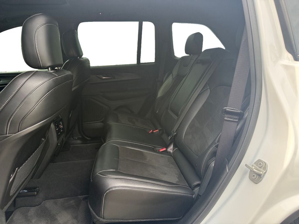 2025 Jeep Grand Cherokee Altitude - Photo 13