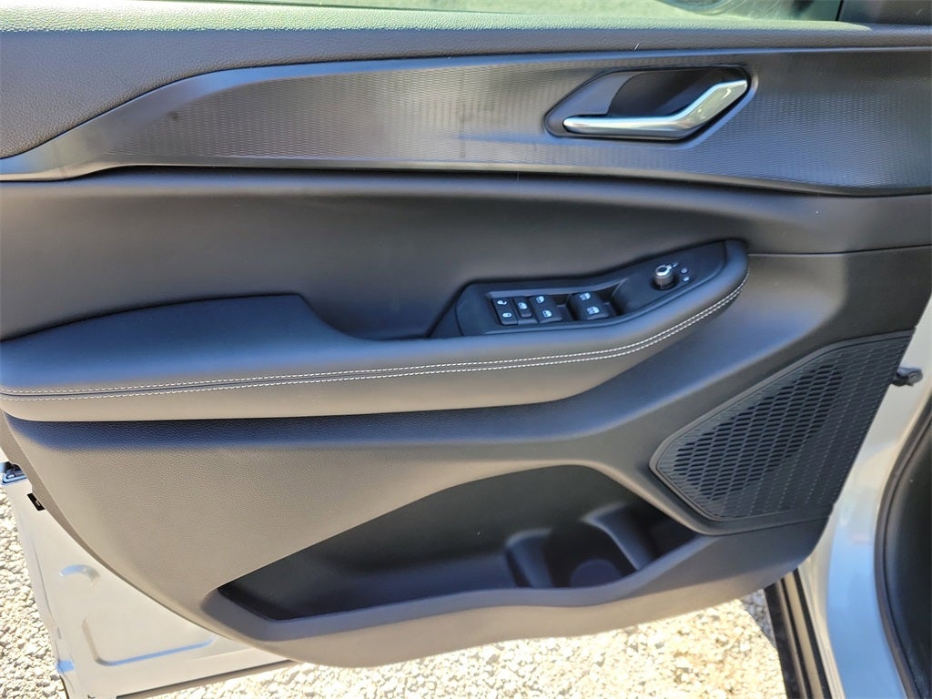 2025 Jeep Grand Cherokee GRAND CHEROKEE LAREDO X 4X2