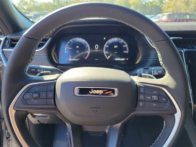 2025 Jeep Grand Cherokee GRAND CHEROKEE LAREDO X 4X2