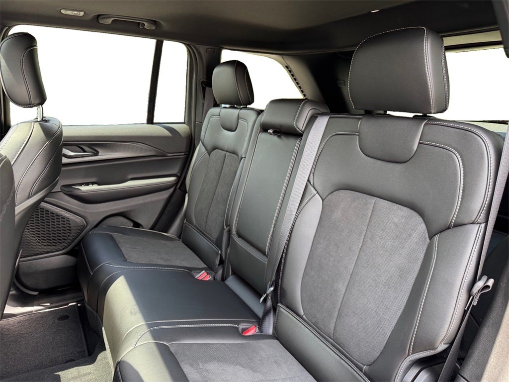 2025 Jeep Grand Cherokee GRAND CHEROKEE ALTITUDE X 4X2