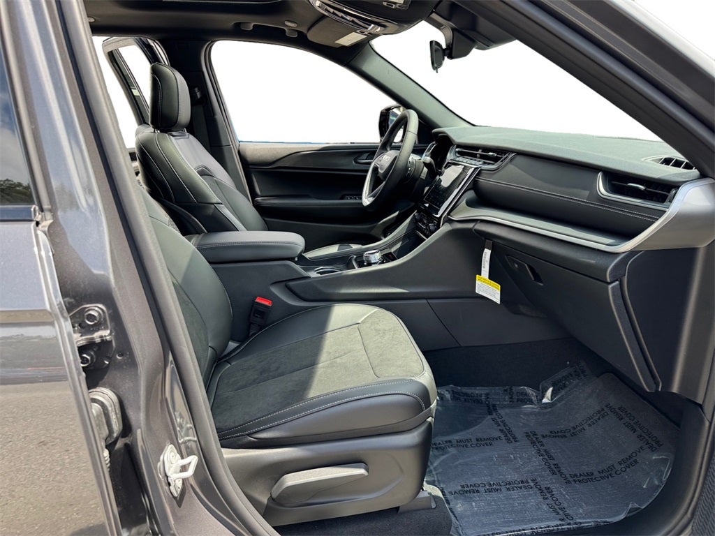 2025 Jeep Grand Cherokee GRAND CHEROKEE ALTITUDE X 4X2