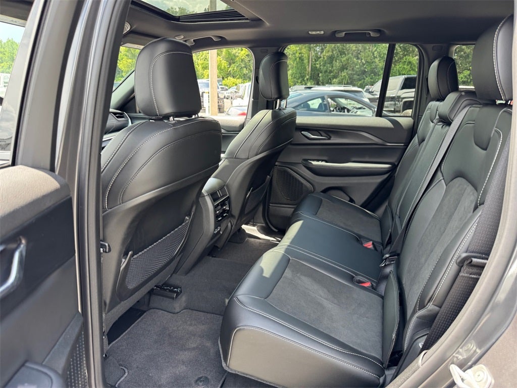 2025 Jeep Grand Cherokee GRAND CHEROKEE ALTITUDE X 4X2