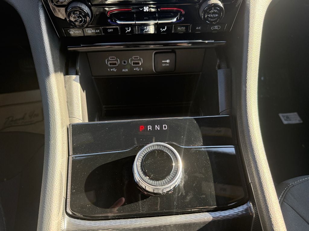 2025 Jeep Grand Cherokee GRAND CHEROKEE LAREDO 4X2