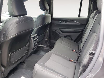 2025 Jeep Grand Cherokee GRAND CHEROKEE LAREDO X 4X2