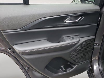 2025 Jeep Grand Cherokee GRAND CHEROKEE LAREDO X 4X2