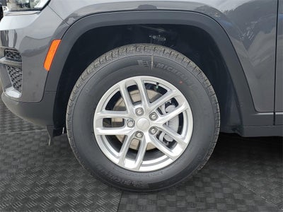 2025 Jeep Grand Cherokee GRAND CHEROKEE LAREDO X 4X2