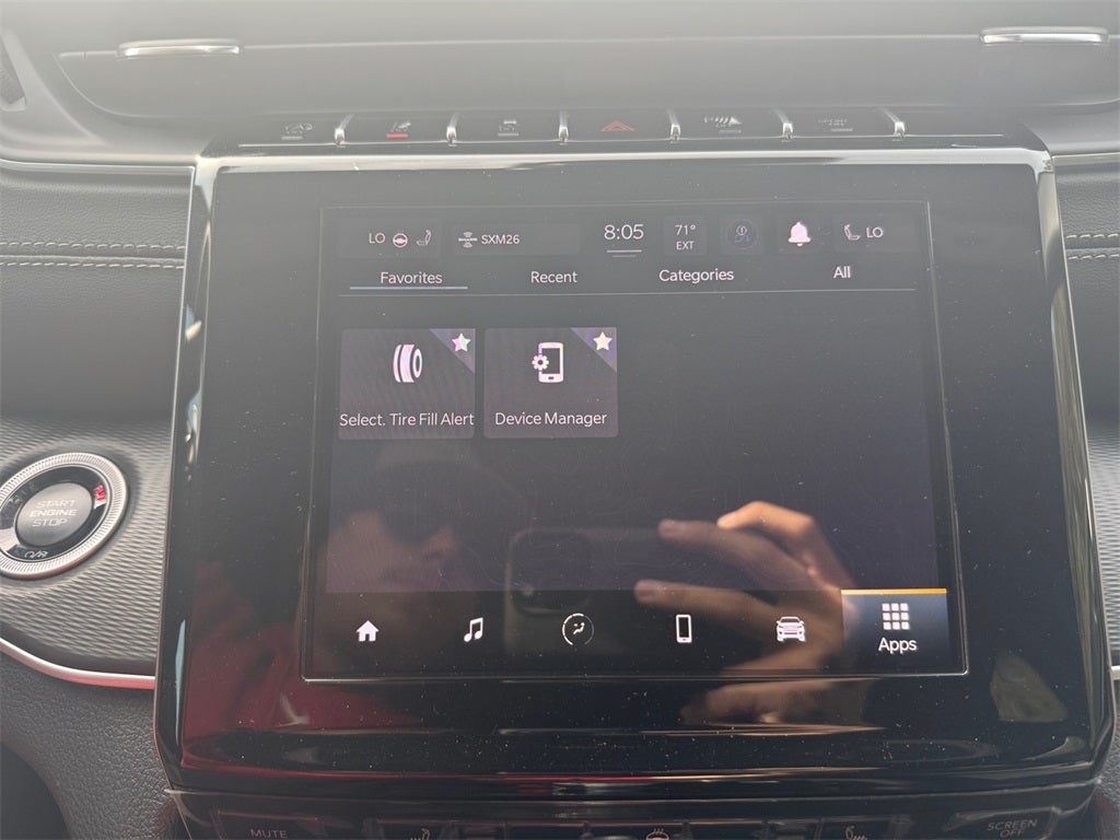 2025 Jeep Grand Cherokee GRAND CHEROKEE LAREDO X 4X2