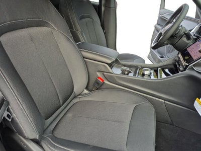2027 Jeep Grand Cherokee GRAND CHEROKEE LAREDO 4X2