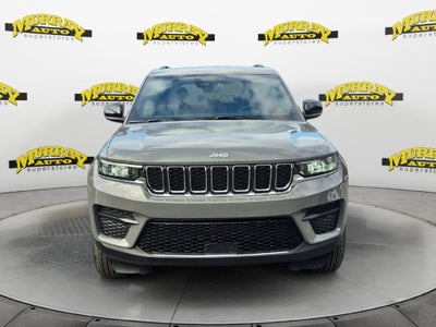 2027 Jeep Grand Cherokee GRAND CHEROKEE LAREDO 4X2