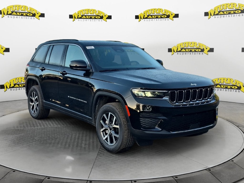 2027 Jeep Grand Cherokee GRAND CHEROKEE LAREDO 4X2