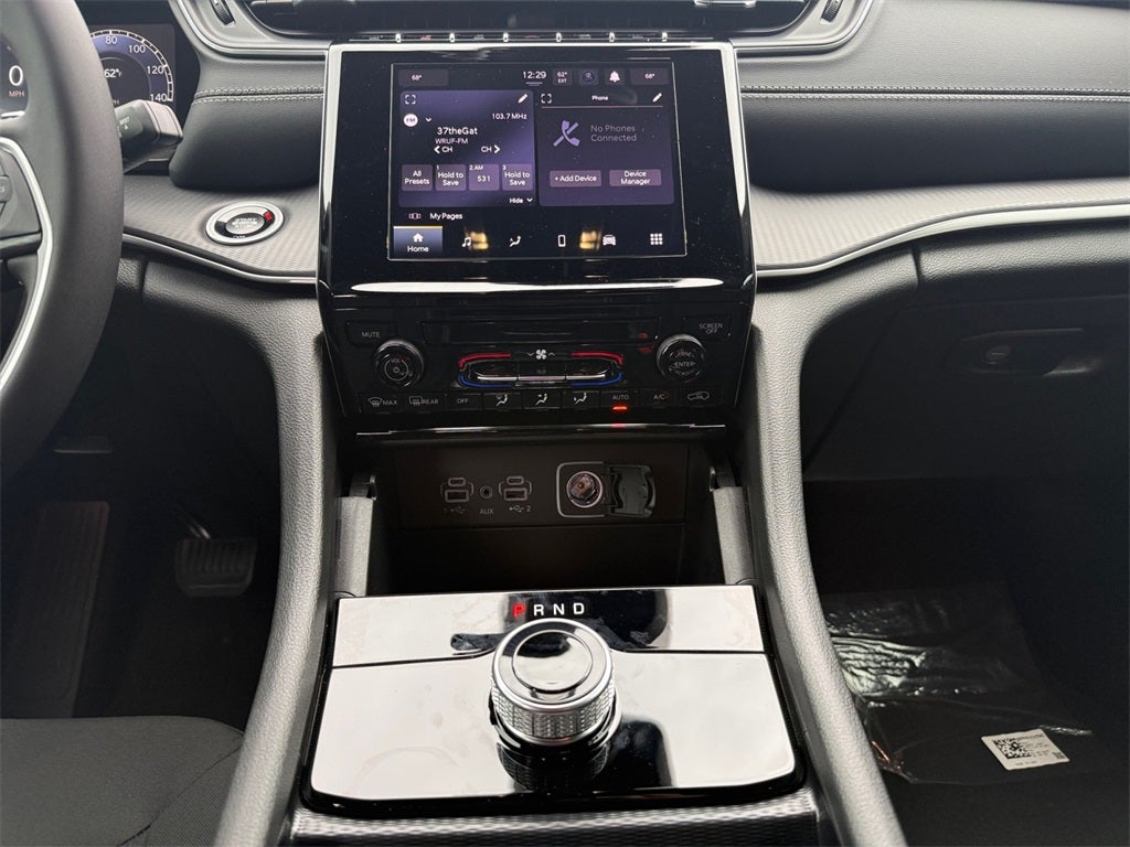 2025 Jeep Grand Cherokee GRAND CHEROKEE LAREDO X 4X2