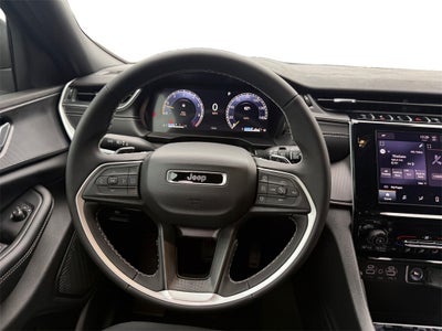 2025 Jeep Grand Cherokee GRAND CHEROKEE LAREDO X 4X2