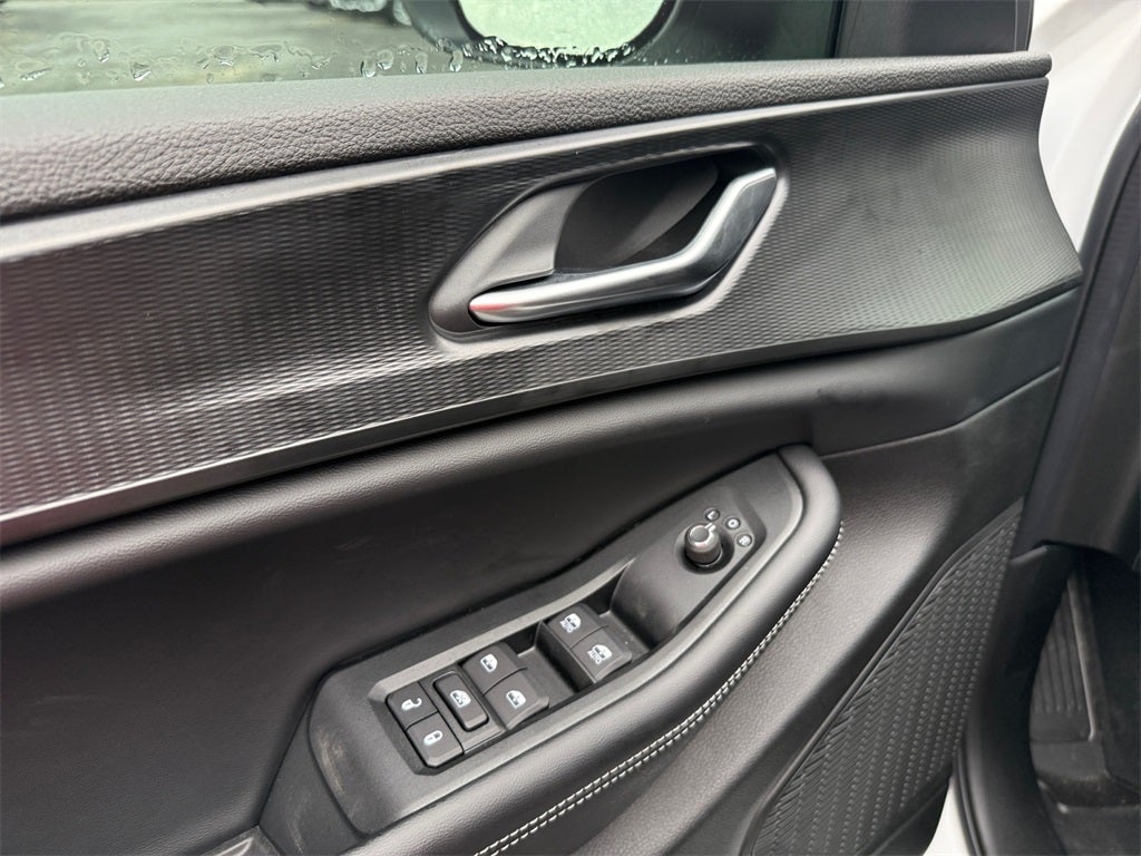 2025 Jeep Grand Cherokee GRAND CHEROKEE LAREDO X 4X2