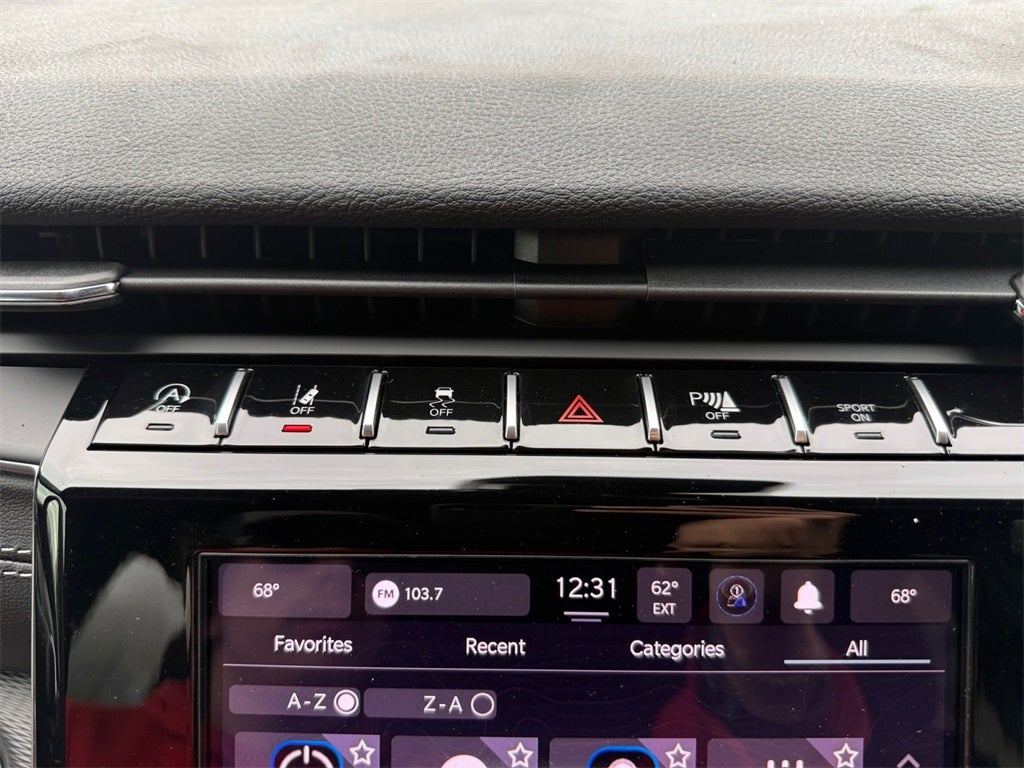 2025 Jeep Grand Cherokee GRAND CHEROKEE LAREDO X 4X2