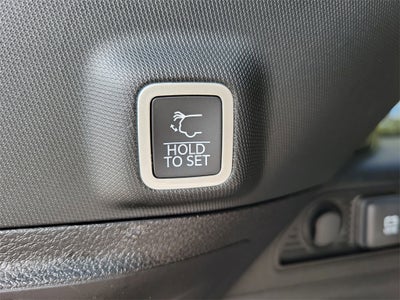 2025 Jeep Grand Cherokee GRAND CHEROKEE LAREDO X 4X2