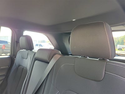 2025 Jeep Grand Cherokee GRAND CHEROKEE LAREDO X 4X2