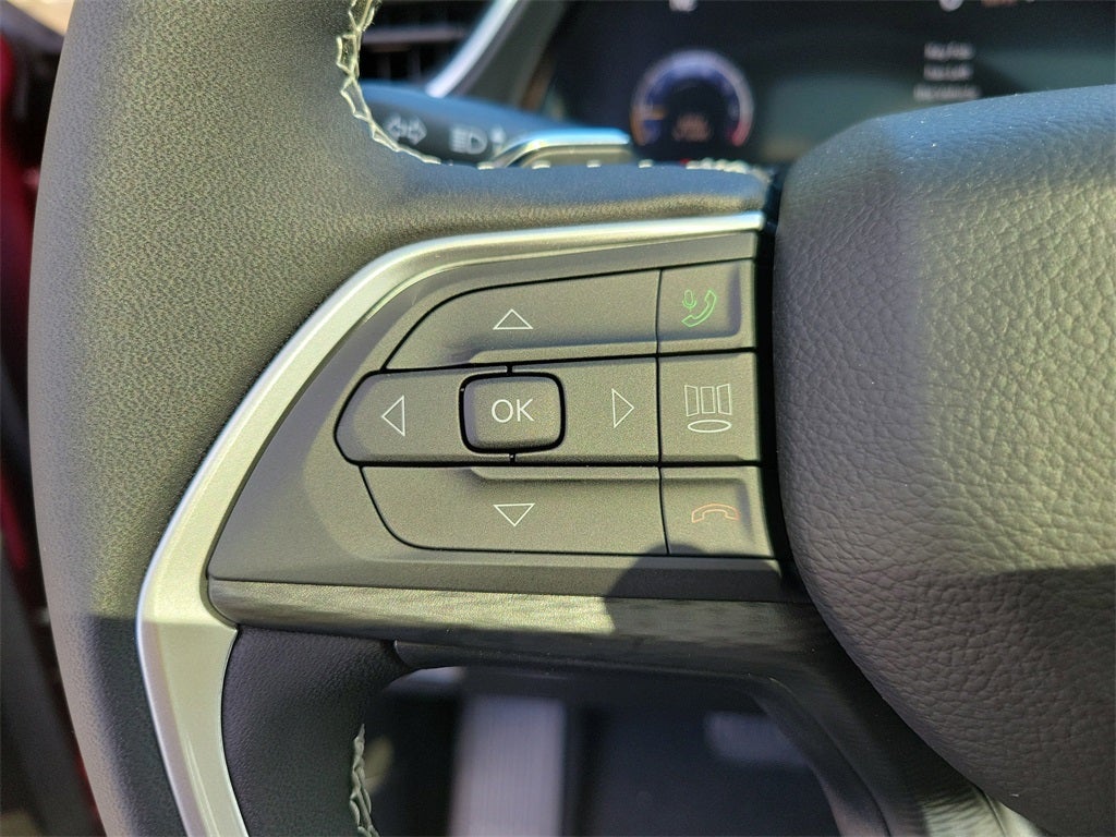 2025 Jeep Grand Cherokee GRAND CHEROKEE LAREDO X 4X2