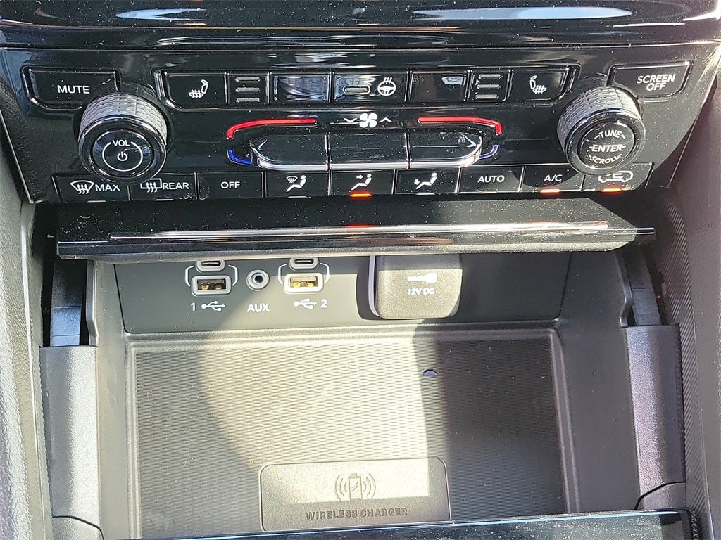 2025 Jeep Grand Cherokee GRAND CHEROKEE LAREDO X 4X2